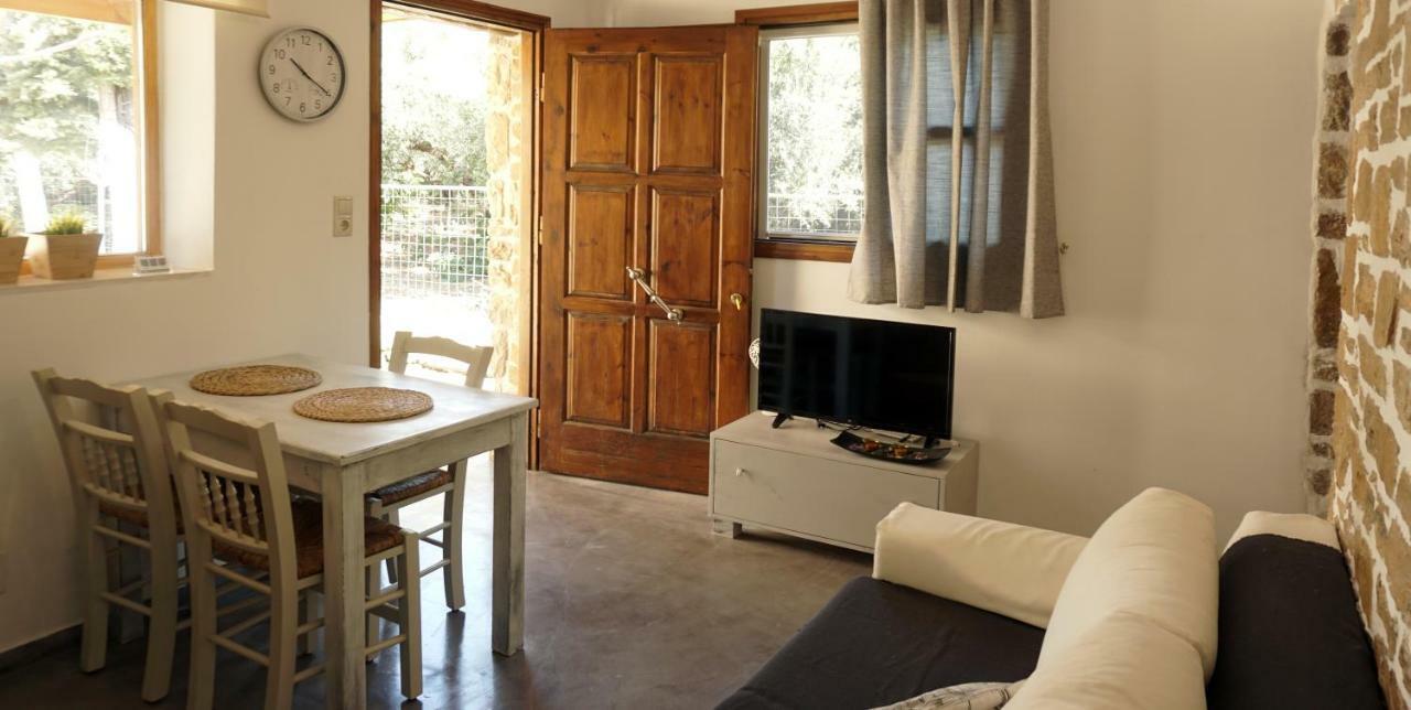 Studio Panagiota - Oasis Holiday Houses Kokkinos Pirgos Exteriör bild