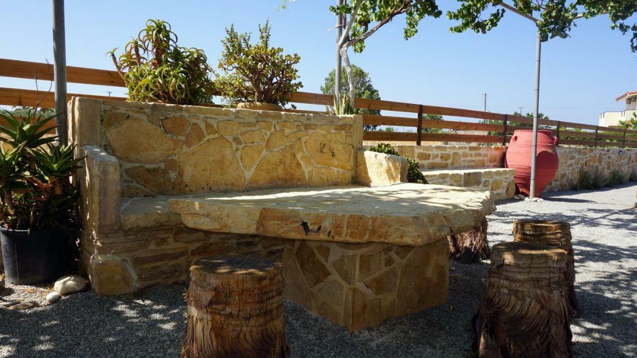Studio Panagiota - Oasis Holiday Houses Kokkinos Pirgos Exteriör bild